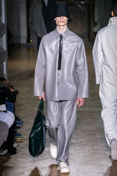 Look 21